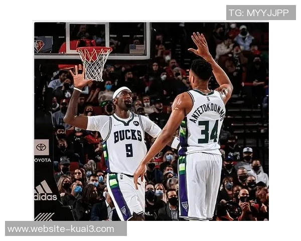 2020年NBA季后赛雄鹿对热火精彩对决回顾与分析 2020年NBA季后赛雄鹿对热火精彩对决回顾与分析