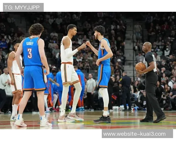 切特霍姆格伦的崛起之路:从新秀到NBA明星的蜕变与挑战 切特霍姆格伦的崛起之路:从新秀到NBA明星的蜕变与挑战